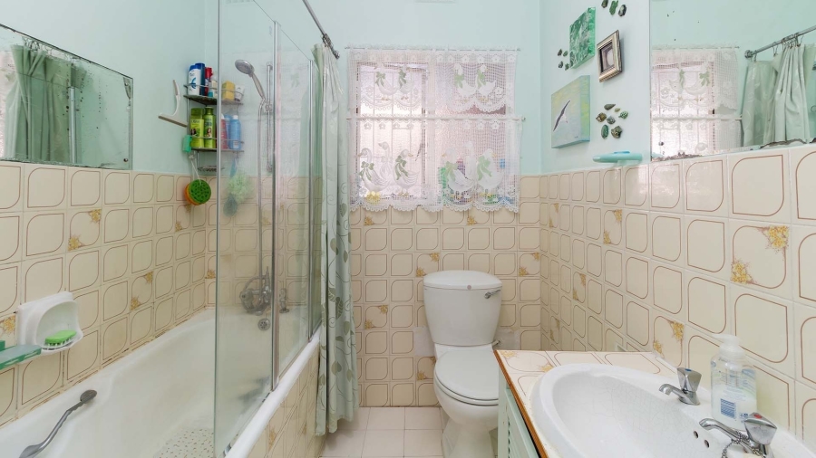 3 Bedroom Property for Sale in Chrismar Western Cape